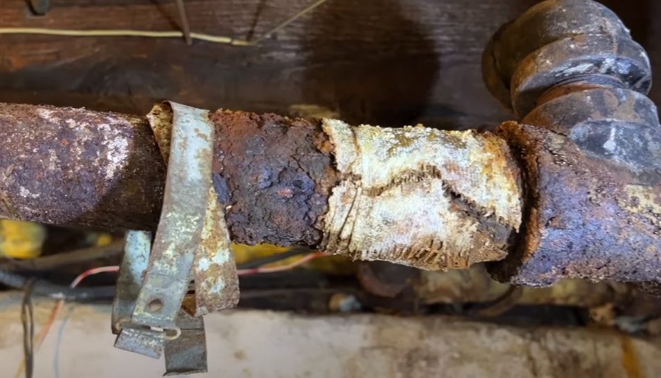 Replace Rusty Metallic Pipes